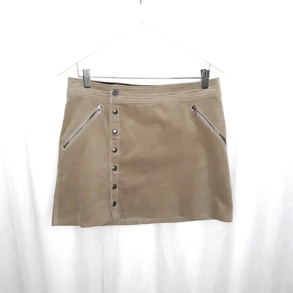 Kuhl Mountain Culture Streamline Corduroy Snap Front Mini Skirt Beige Sz 6 NWOT